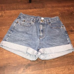 VINTAGE Liz Claiborne High Waisted Mom Jean Shorts